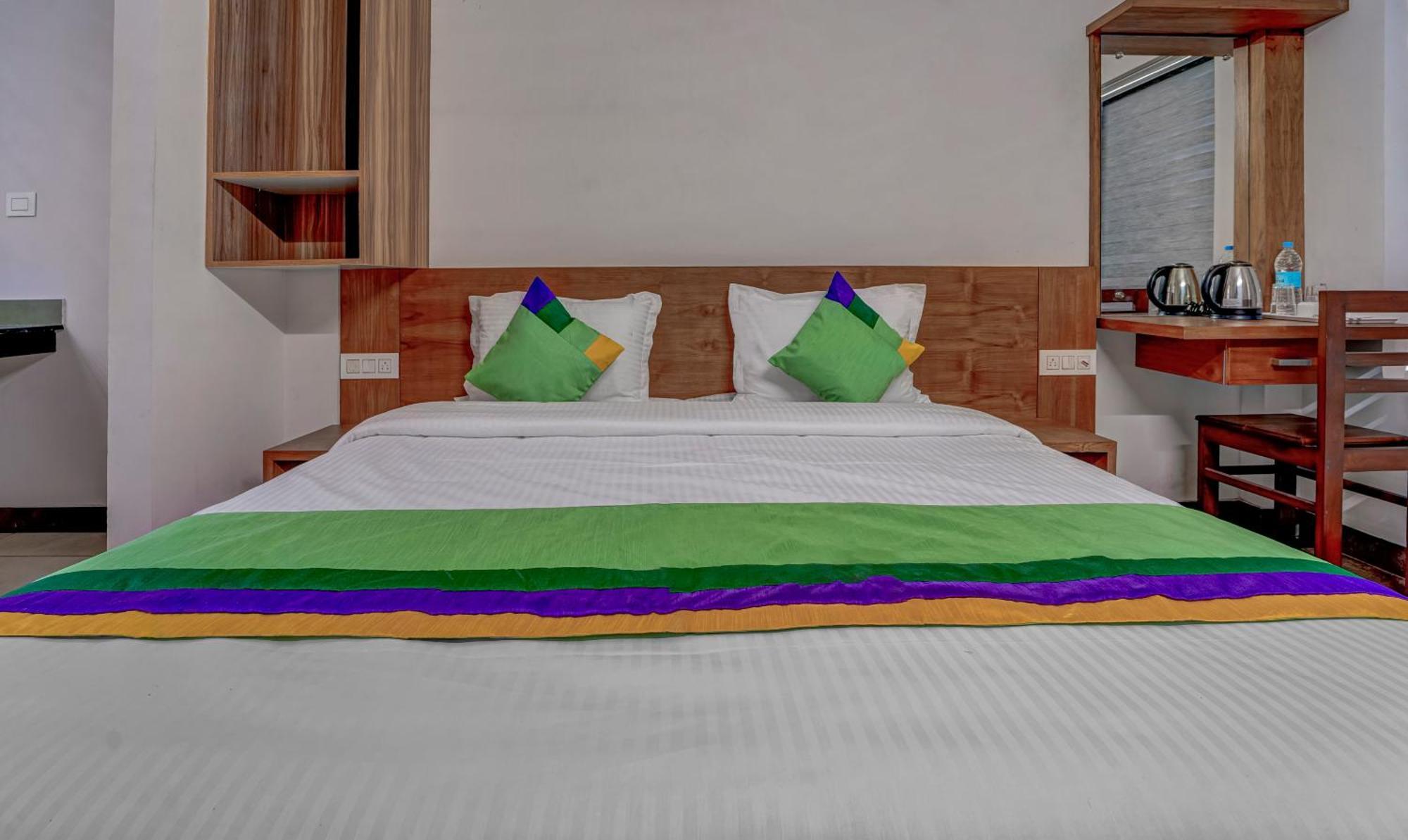 Treebo Regalia Inn Civil Station Kalpatta Ngoại thất bức ảnh