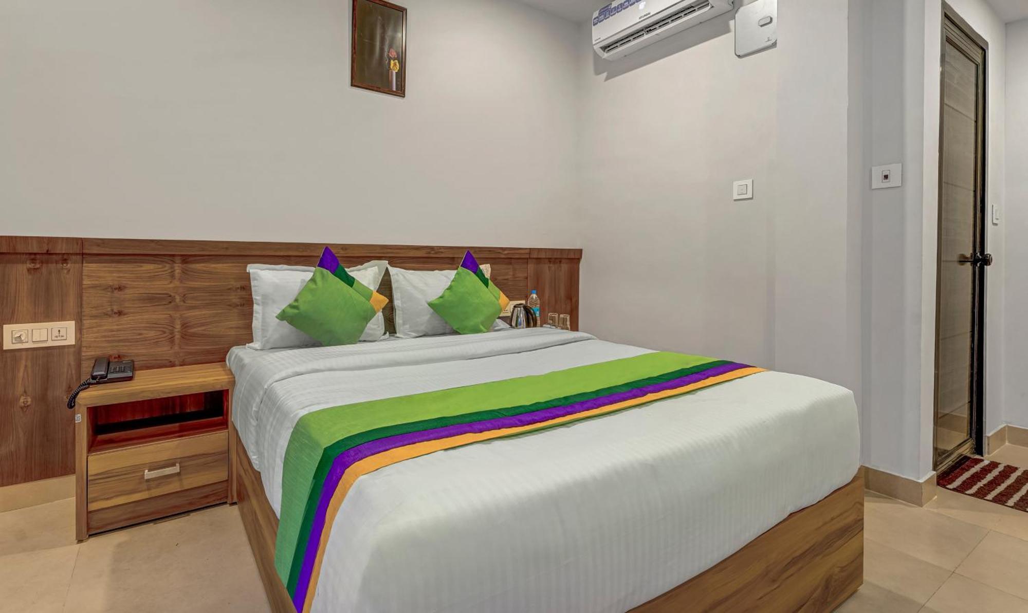 Treebo Regalia Inn Civil Station Kalpatta Ngoại thất bức ảnh