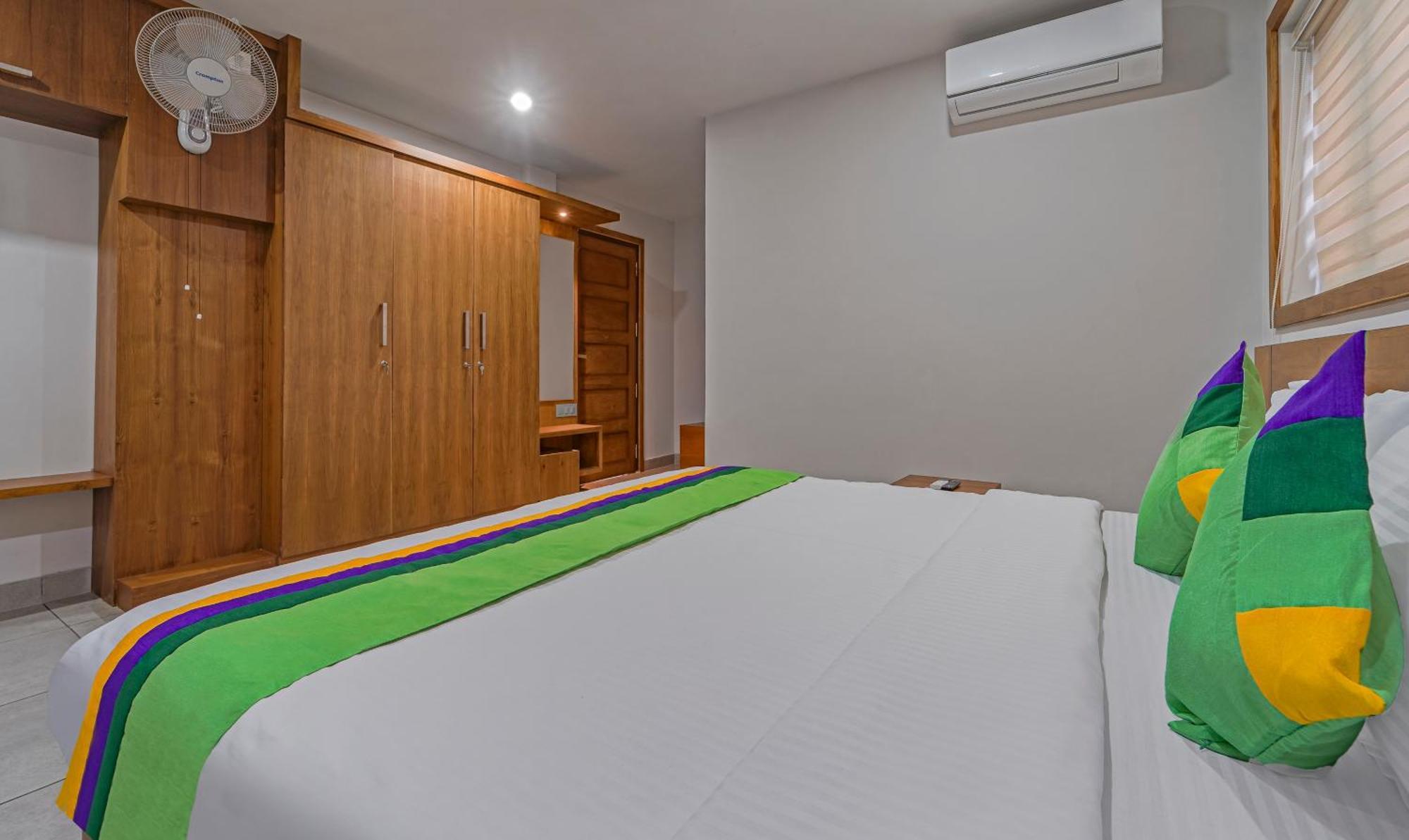 Treebo Regalia Inn Civil Station Kalpatta Ngoại thất bức ảnh