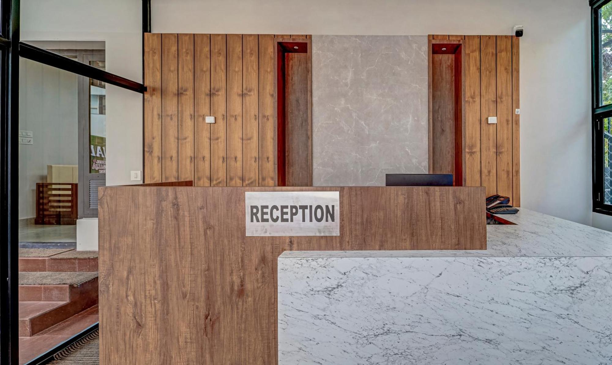 Treebo Regalia Inn Civil Station Kalpatta Ngoại thất bức ảnh
