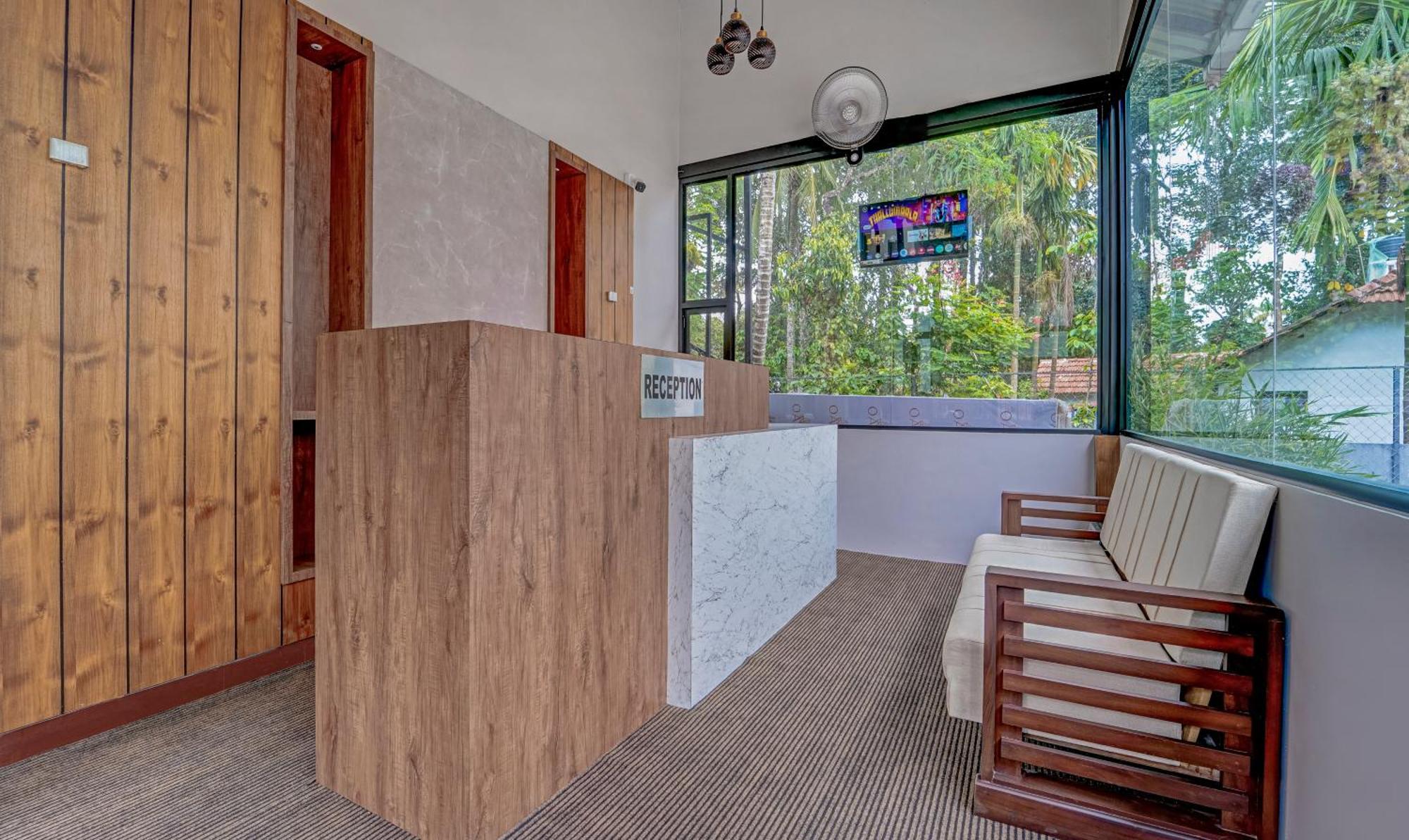 Treebo Regalia Inn Civil Station Kalpatta Ngoại thất bức ảnh